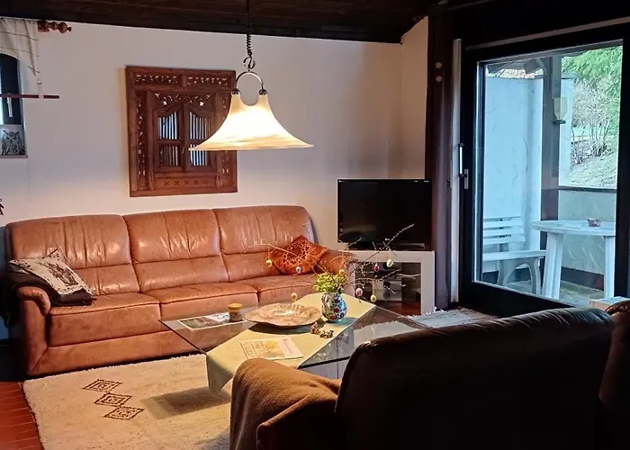 Semesterbostad Haus Am Wald